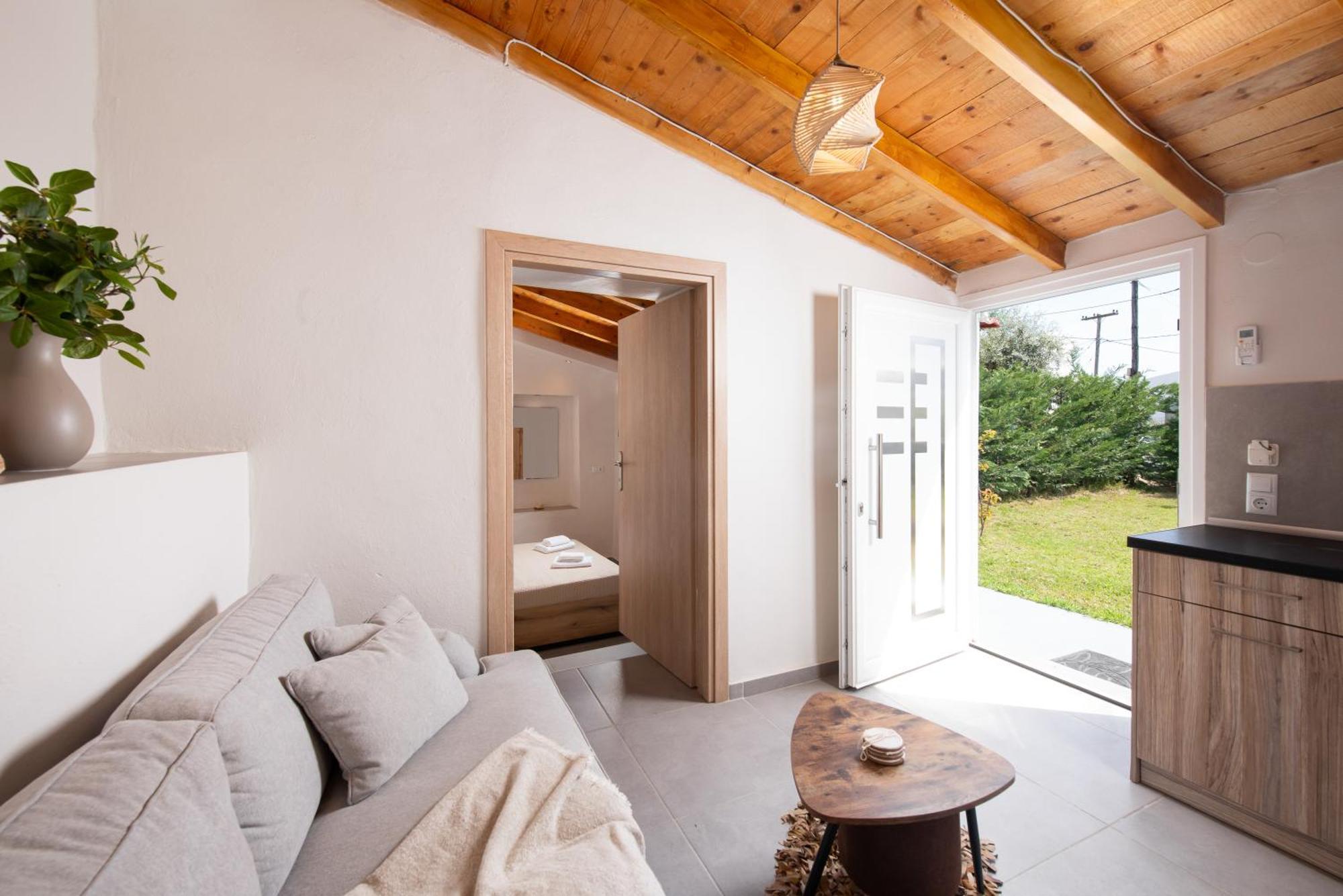 Kentrikon Rooms III & Mint House Лименария Экстерьер фото